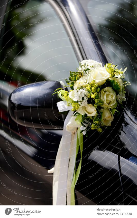 Wedding Car Decorations With Flower Bouquet Stock Photo, Picture