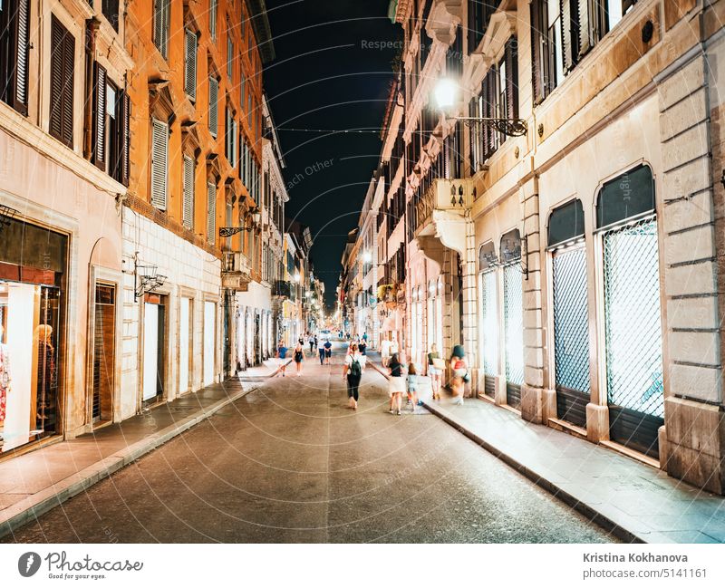 italy city streets at night